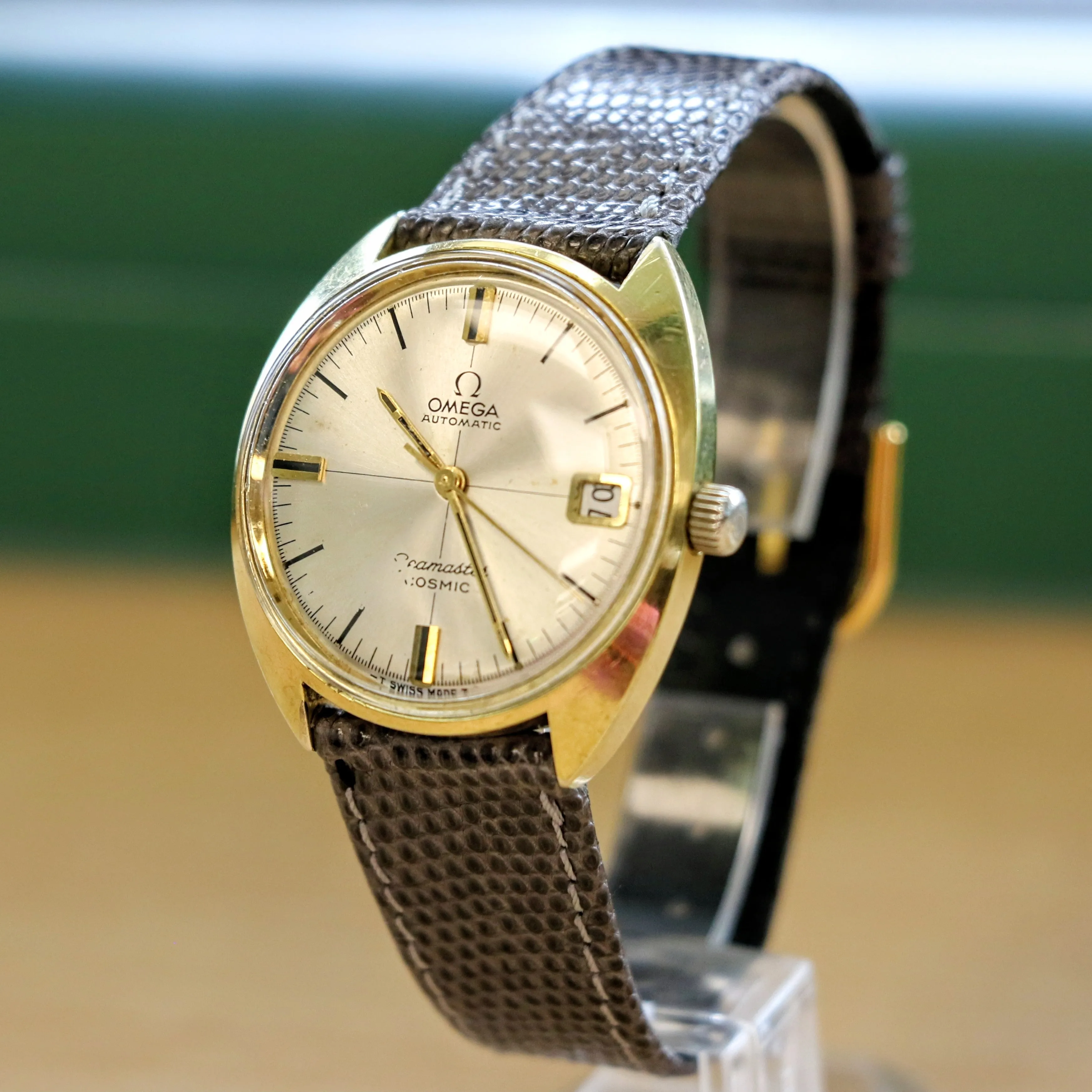 1960s OMEGA Seamaster Cosmic Watch Ref. 166.023 Cal. 565 24 Jewels Vintage Wristwatch