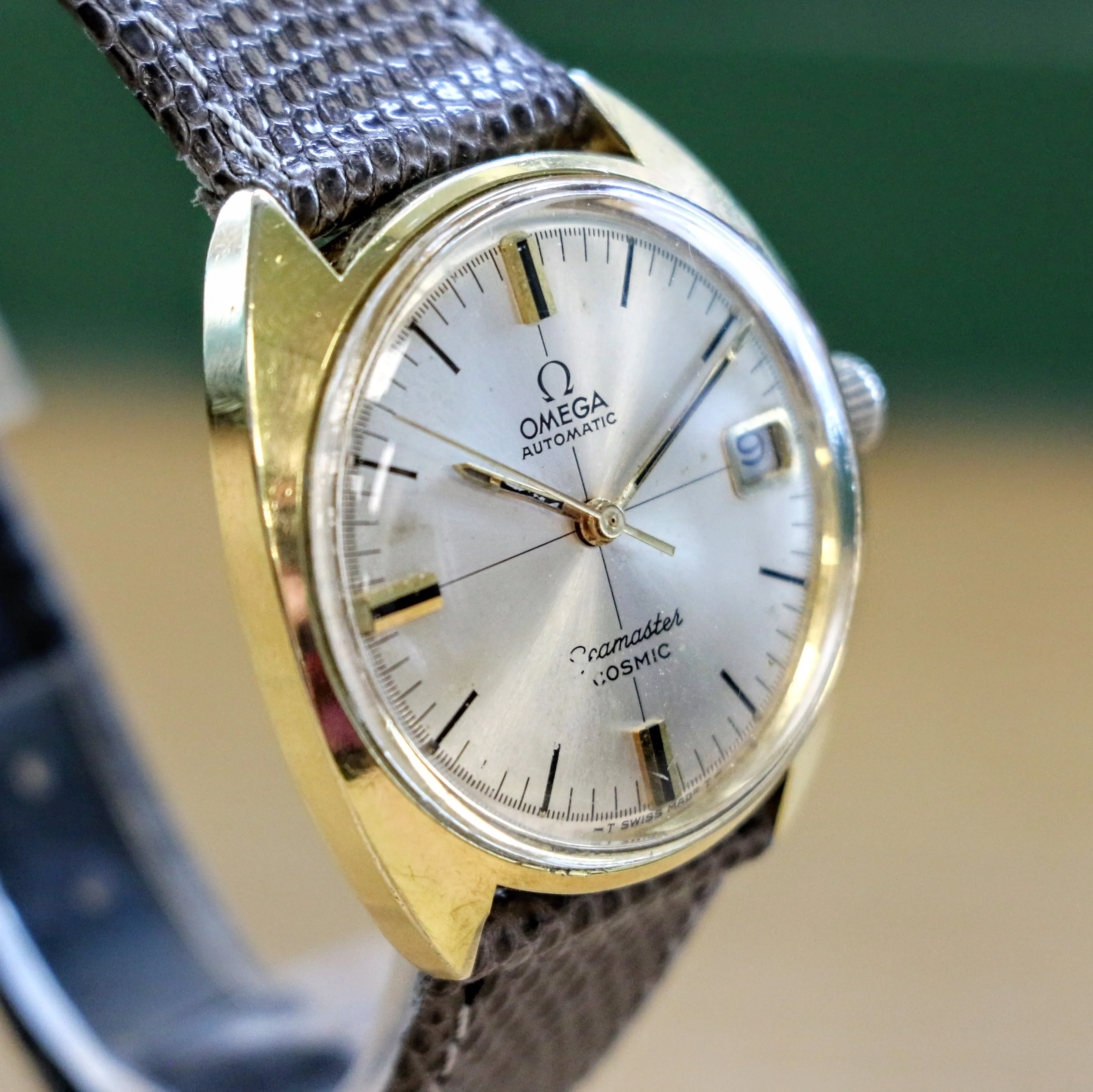 1960s OMEGA Seamaster Cosmic Watch Ref. 166.023 Cal. 565 24 Jewels Vintage Wristwatch