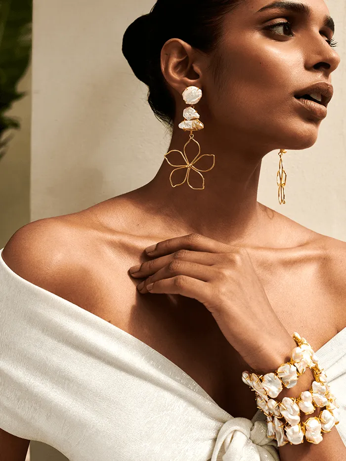 Camille Pearl Earrings