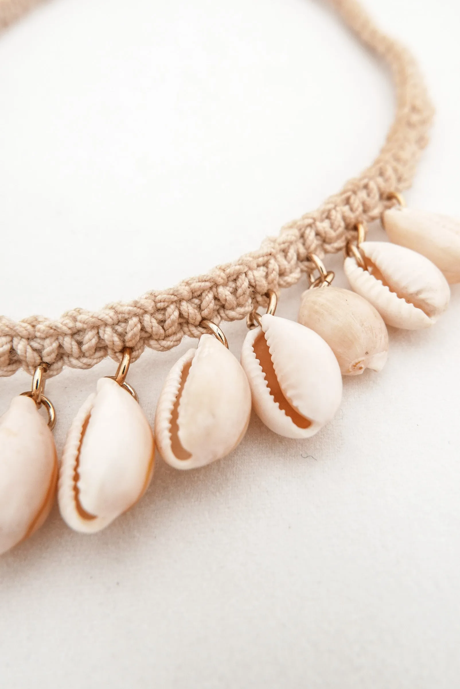 Dancing Shells on Macramé Necklace