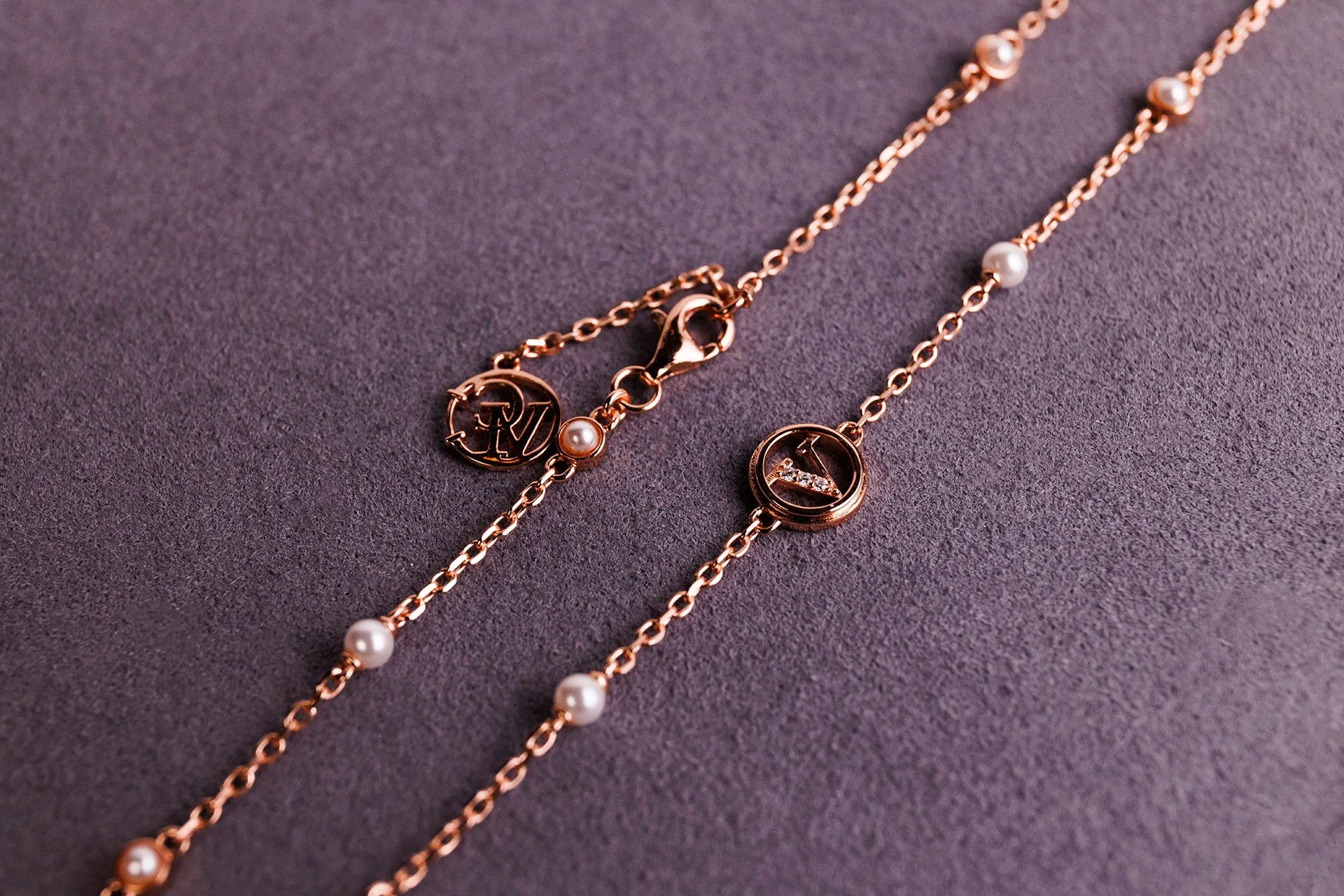 Delux Graceful Harmony Sweet Necklace
