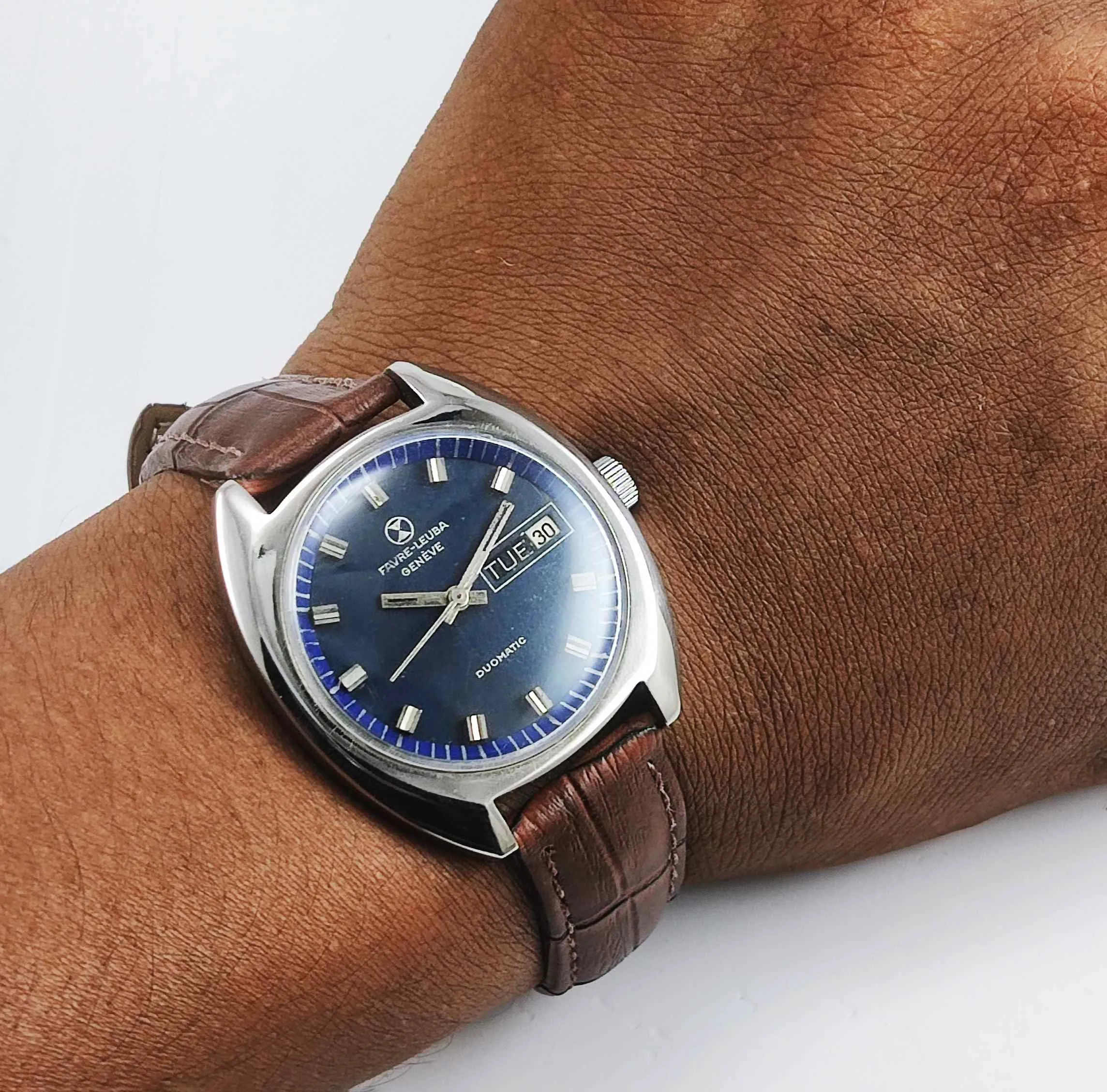 Favre Leuba Geneve Duomatic-909 Charcoal Navy Blue Dial 17 Jewels Men's Watch