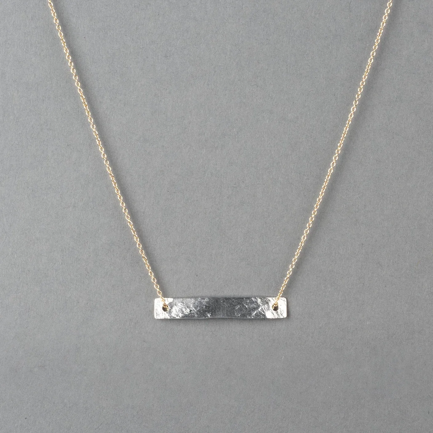 GREENBELT TWO-TONE NECKLACE