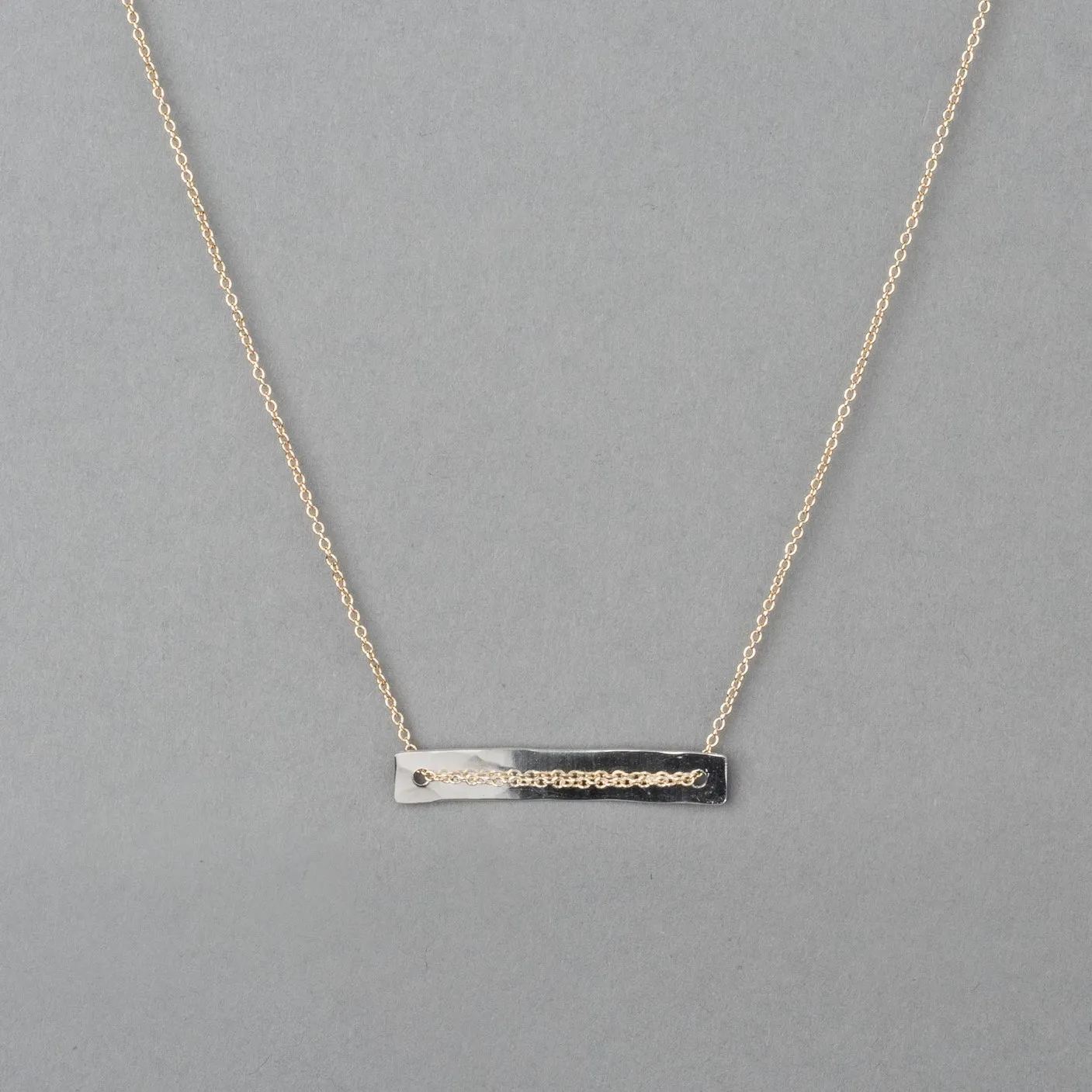 GREENBELT TWO-TONE NECKLACE