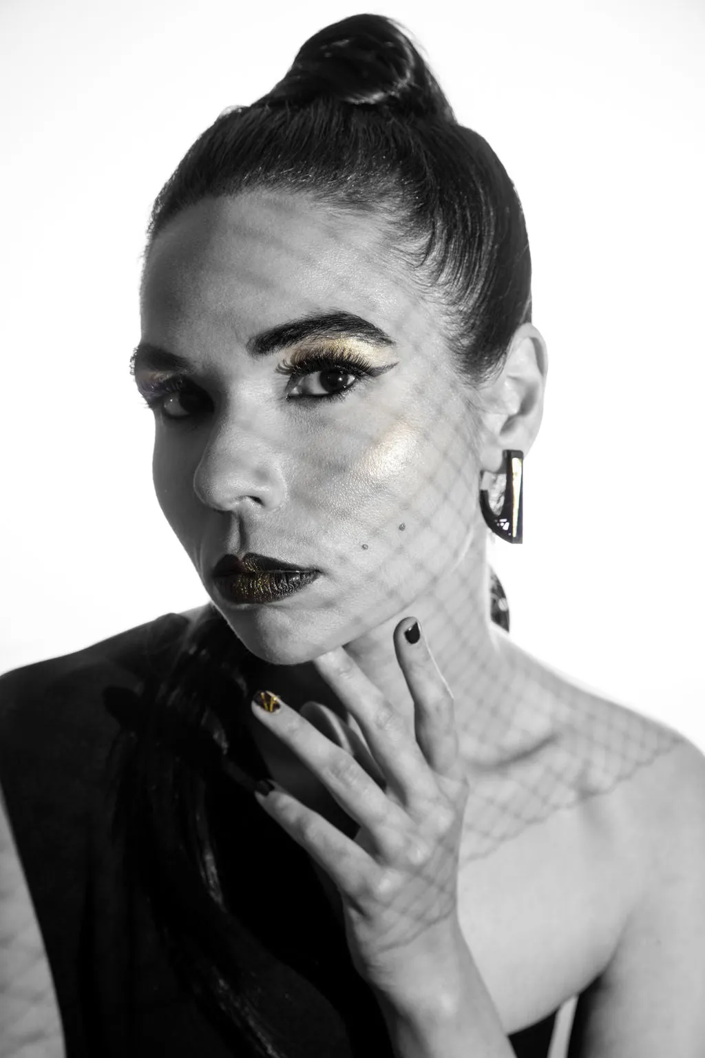 Hebo Earrings