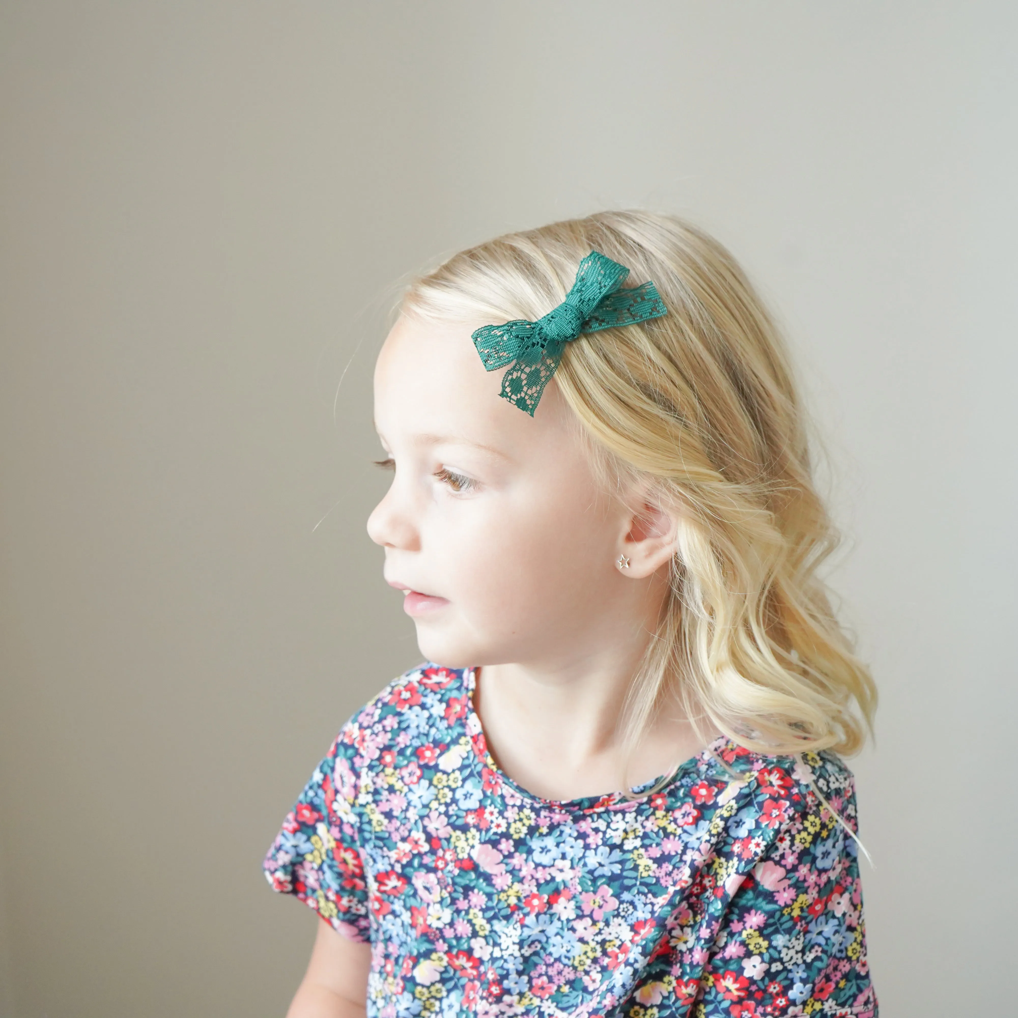 Lace Bow for Babies and Big Girls: Olivia