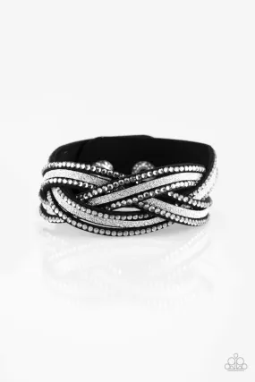 PAPARAZZI Girls Do It Better - Silver 1150