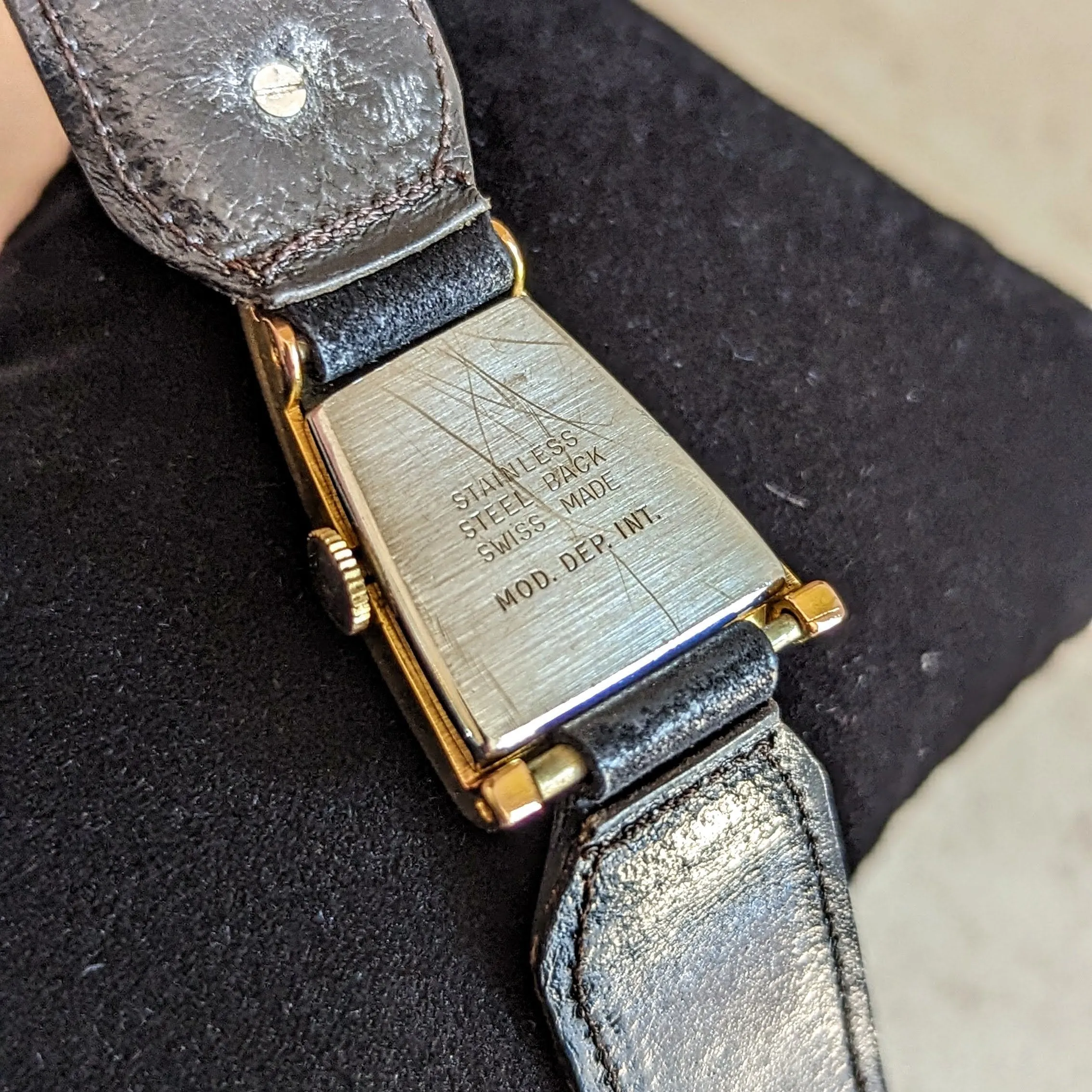 PIERRE DUVILLE “A Parabolic Watch” 17 Jewels Triangle Vintage Wristwatch