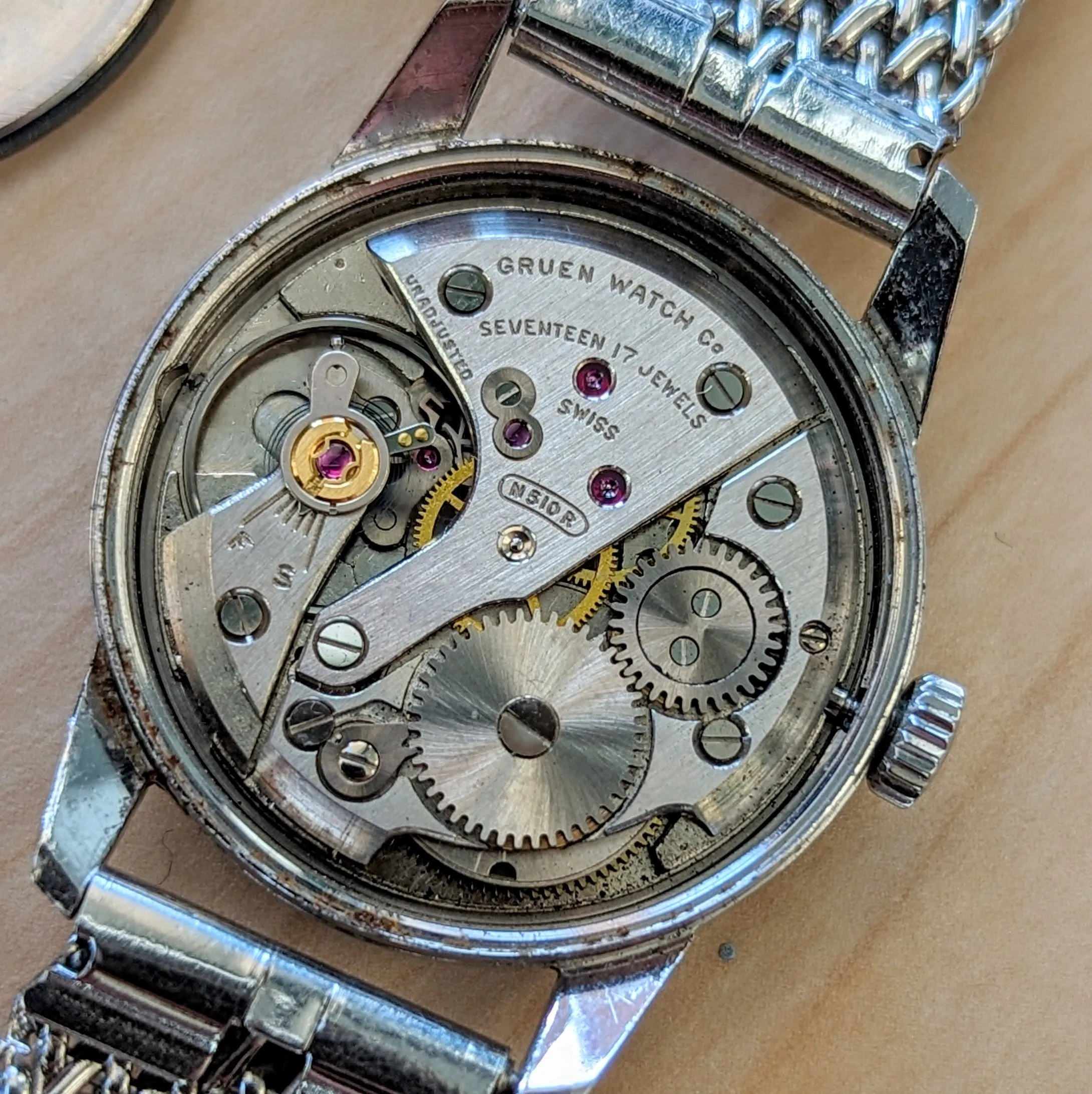 RARE 1960's GRUEN Precision 17 Jewels Cal. N510R Swiss Wristwatch - ALL S.S. & Tradition Mesh Bracelet