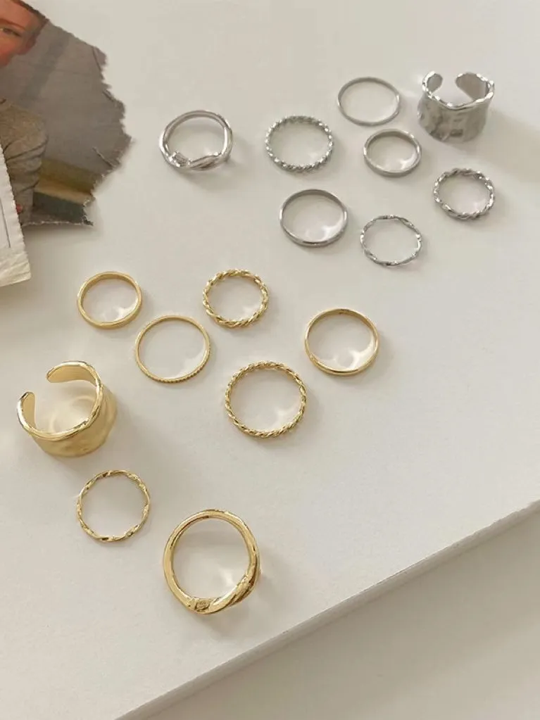 Simple Design 8 Rings set