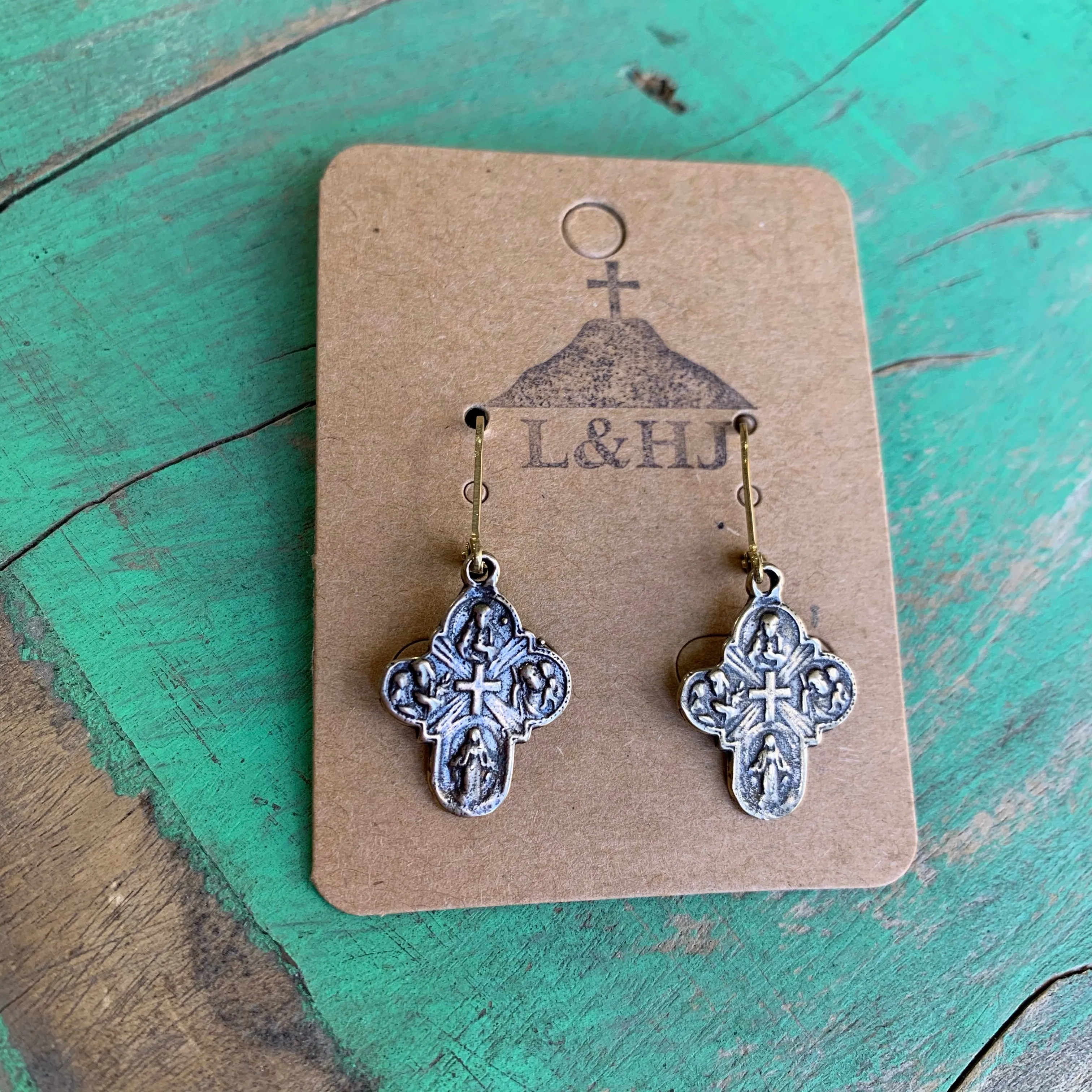 Two Toned 4 Way Cross Bracelet and Earrings