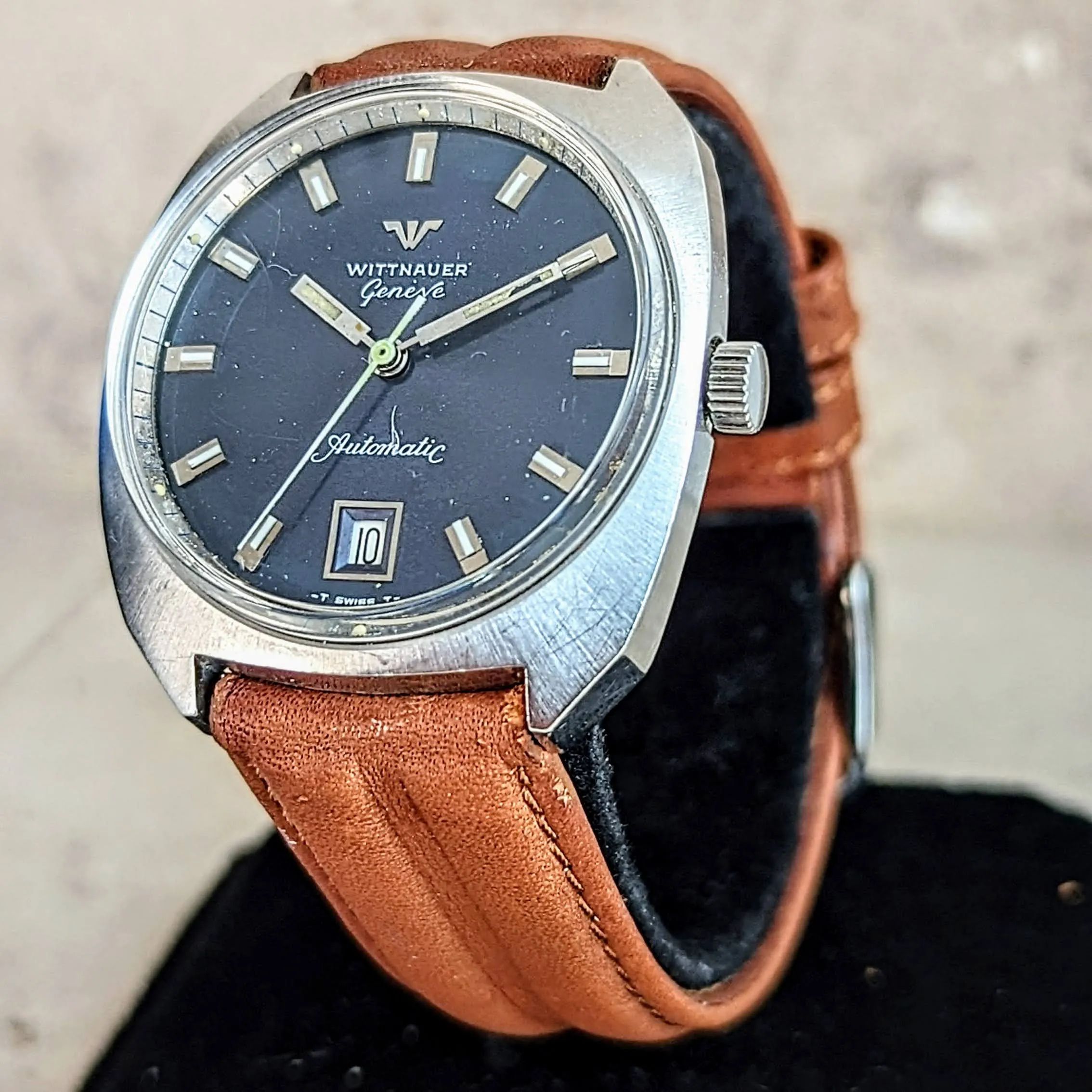 WITTNAUER Geneve Automatic Watch Date Indicator Cal. C11KAS-2 Swiss Wristwatch